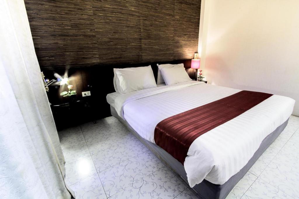 אובון רטצ'תאני The Ratchathani Hotel מראה חיצוני תמונה