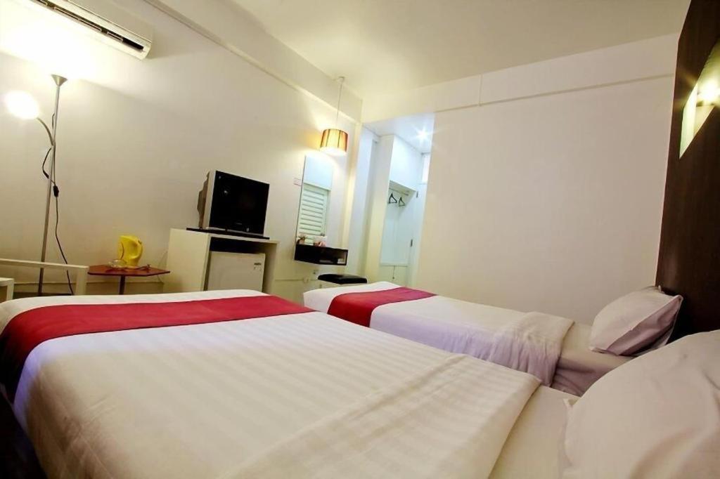 אובון רטצ'תאני The Ratchathani Hotel מראה חיצוני תמונה