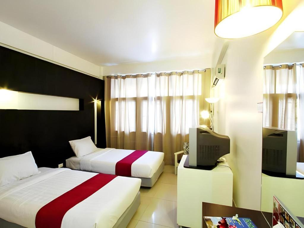 אובון רטצ'תאני The Ratchathani Hotel מראה חיצוני תמונה
