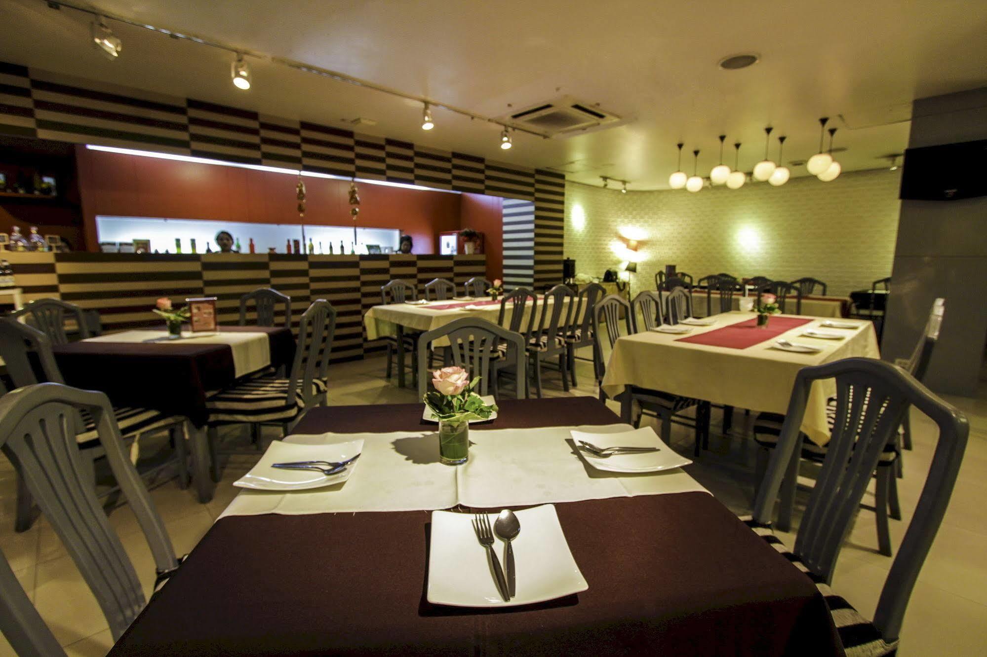 אובון רטצ'תאני The Ratchathani Hotel מראה חיצוני תמונה
