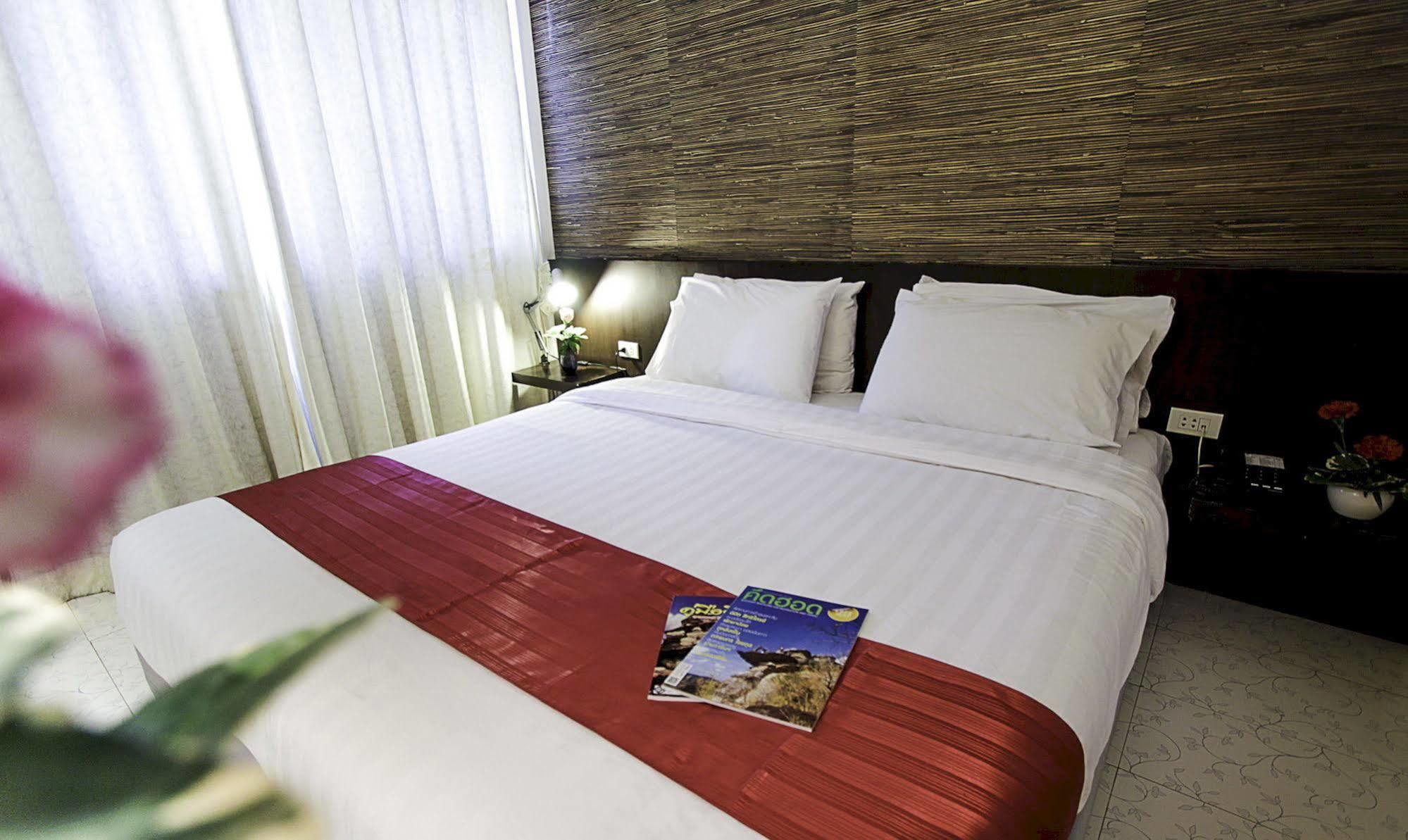 אובון רטצ'תאני The Ratchathani Hotel מראה חיצוני תמונה